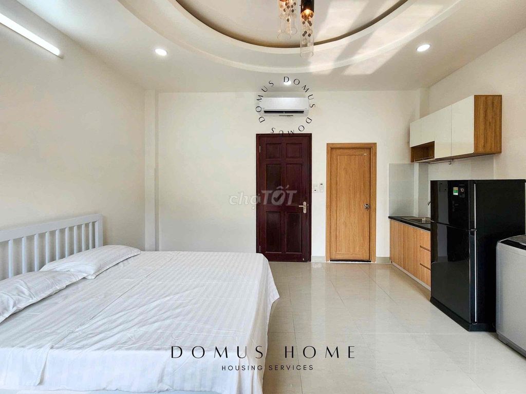 The super open balcony studio, near the beauty, the vivo...