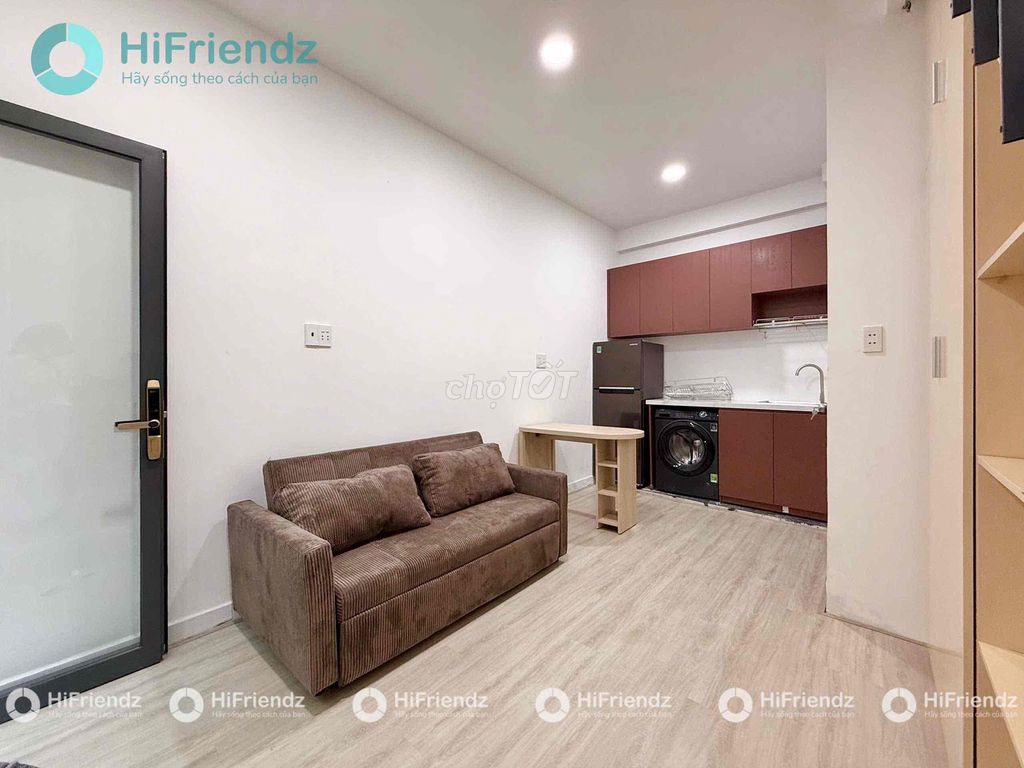 Rent the entire house. 1 st floor. One second floor, War Full's toilet. In Phú Nhuận.
