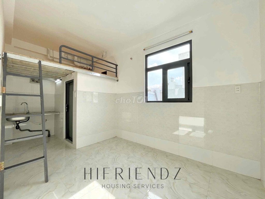 Super open-air windows, high guard by the shower, deed, four society.