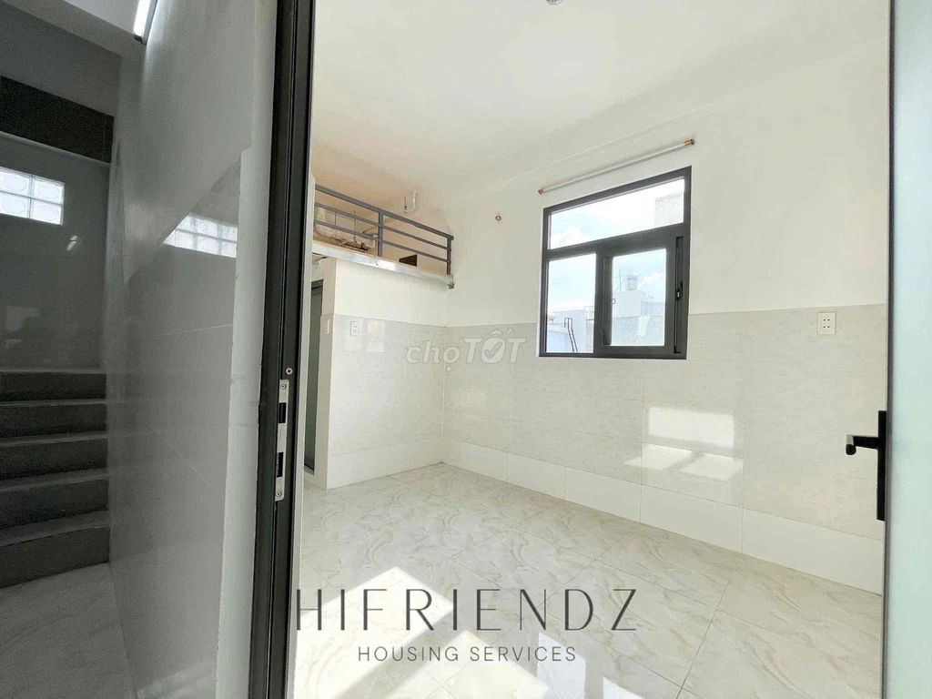 Super open-air windows, high guard by the shower, deed, four society.