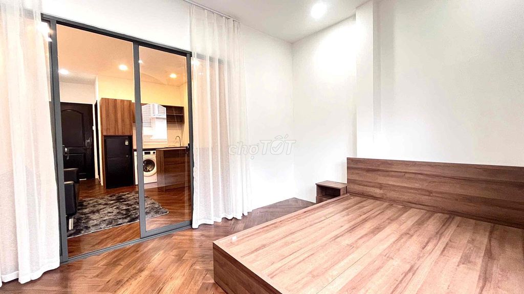 Rent a one-size power bedroom in the 10th county.