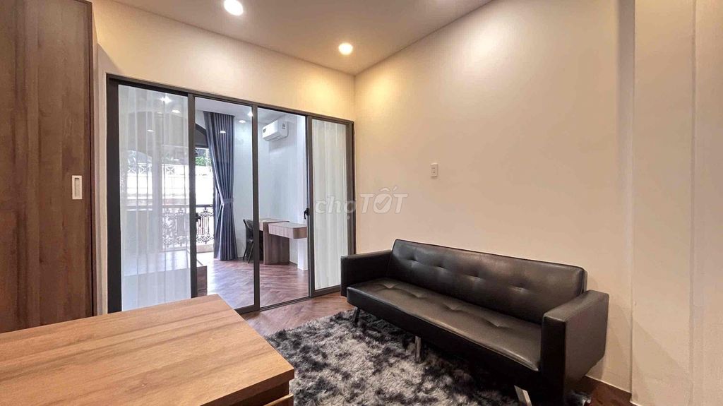 Rent a one-size power bedroom in the 10th county.