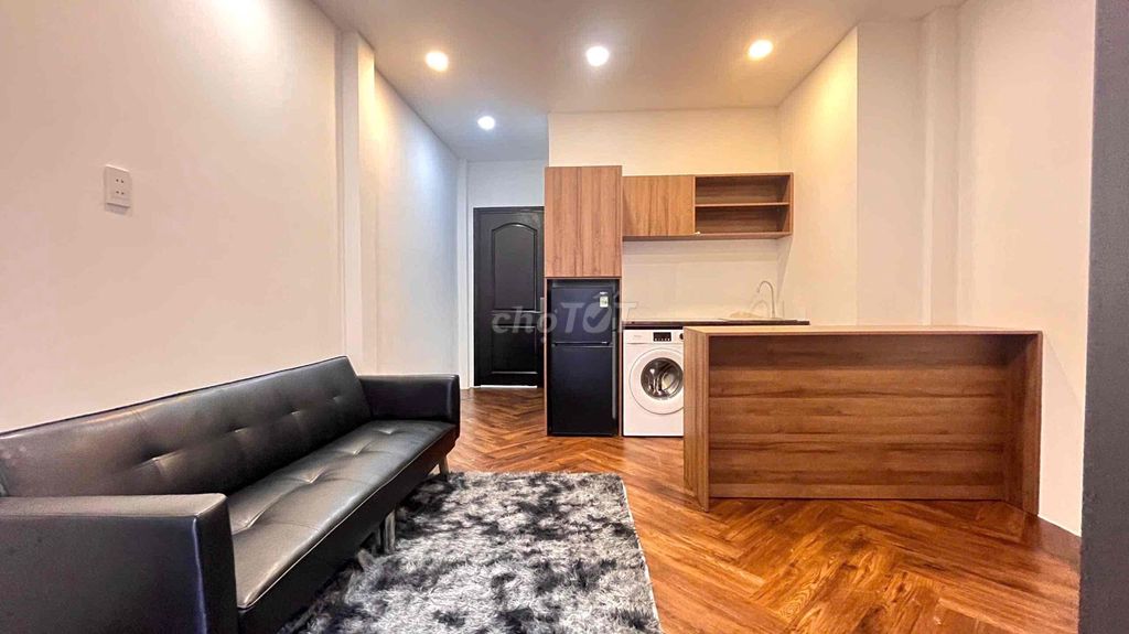 Rent a one-size power bedroom in the 10th county.