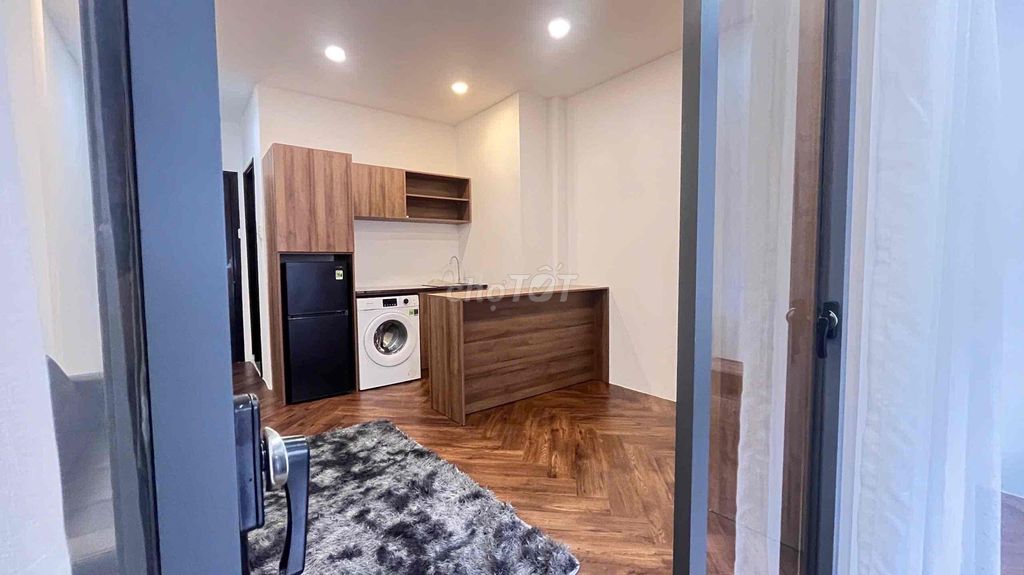 Rent a one-size power bedroom in the 10th county.