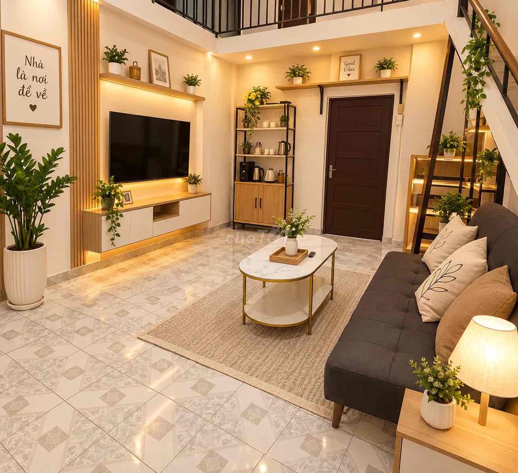 Renting 331 Trần Hưng Đạo Hall, District 1