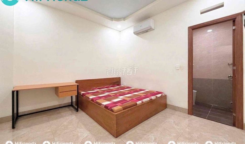 The student hotel. There's air conditioning, hot water, mattresses...