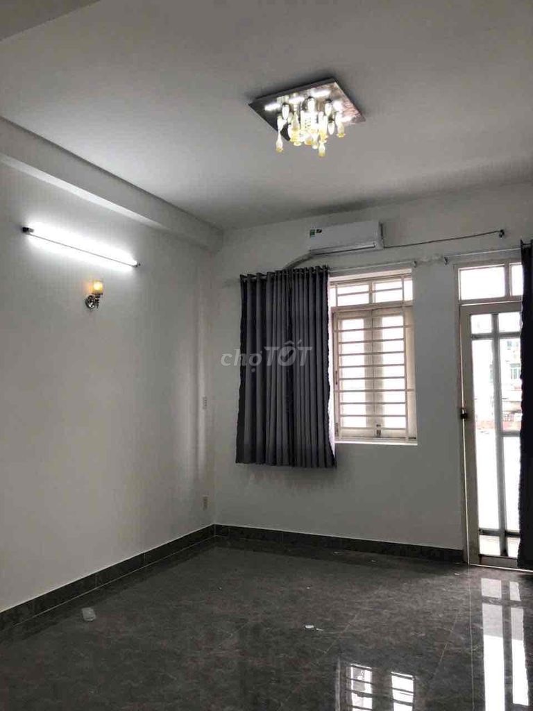 12 million - 2 floors - 2 bedrooms - air conditioning - Bình Tiên area, District 6