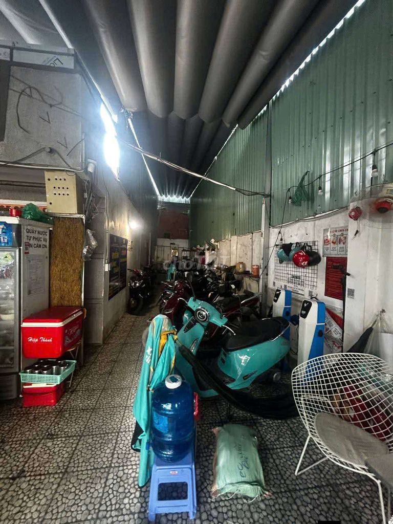 Rent a men's room at Tân Phú.