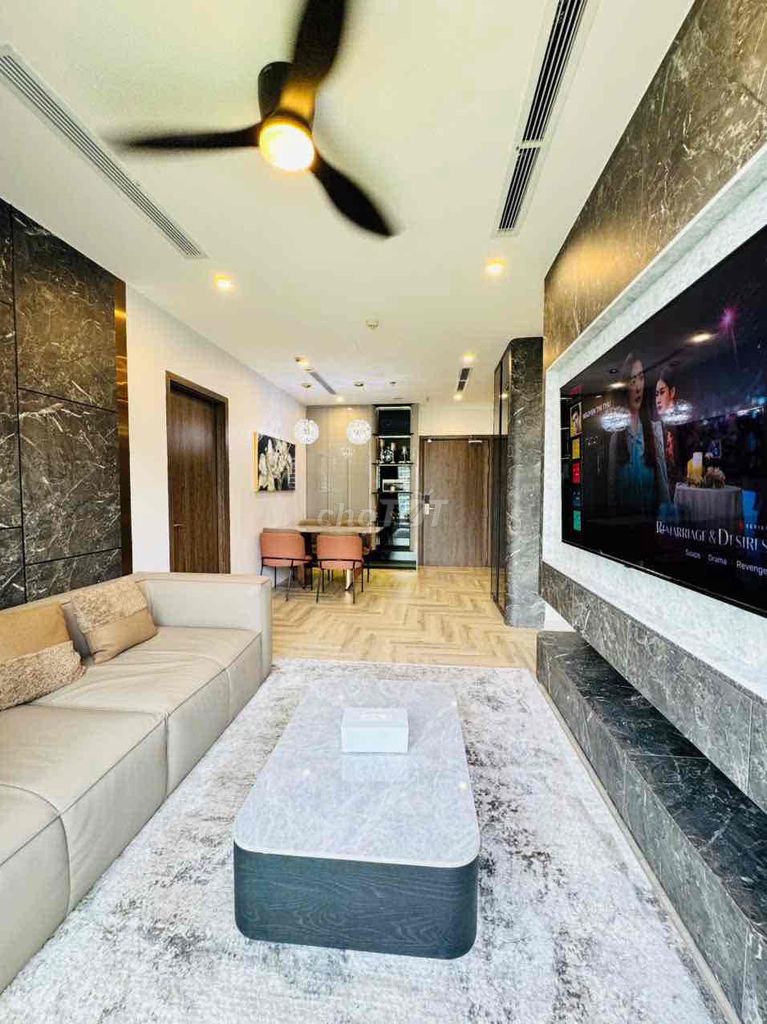 Rent a suite for the Laomes grand par District 9 super-rocketed bedroom.