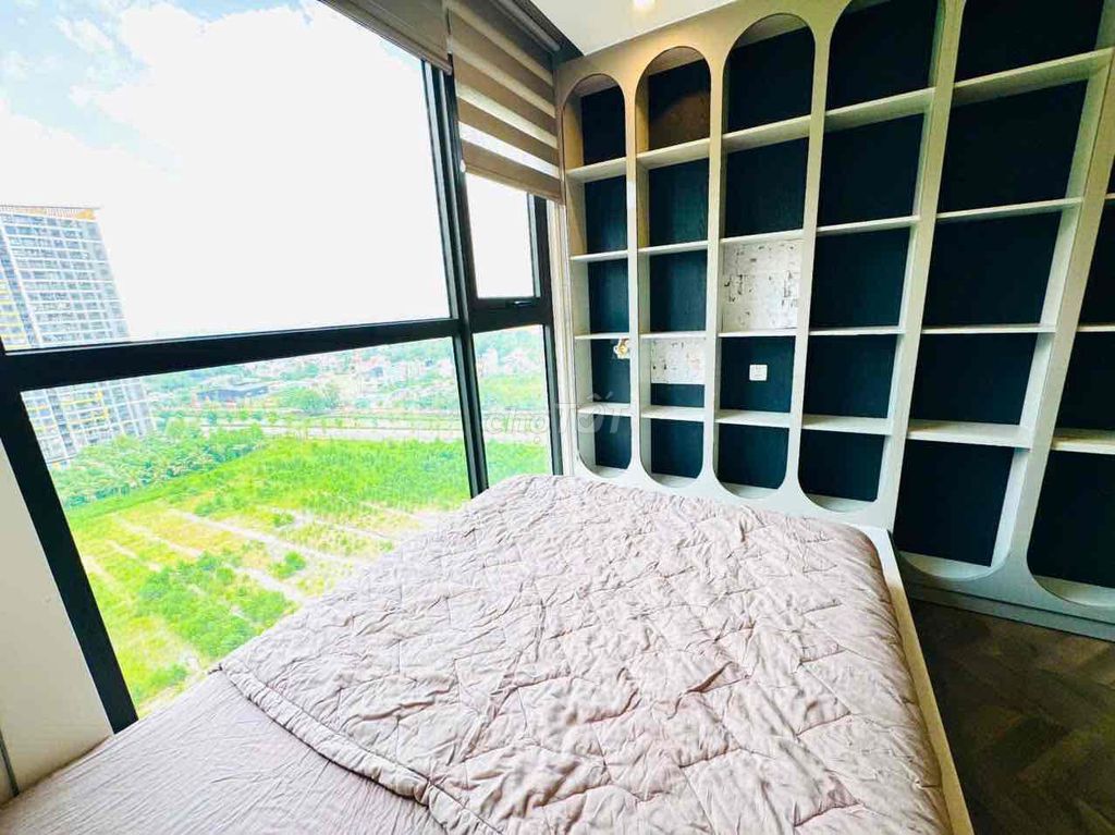 Rent a suite for the Laomes grand par District 9 super-rocketed bedroom.