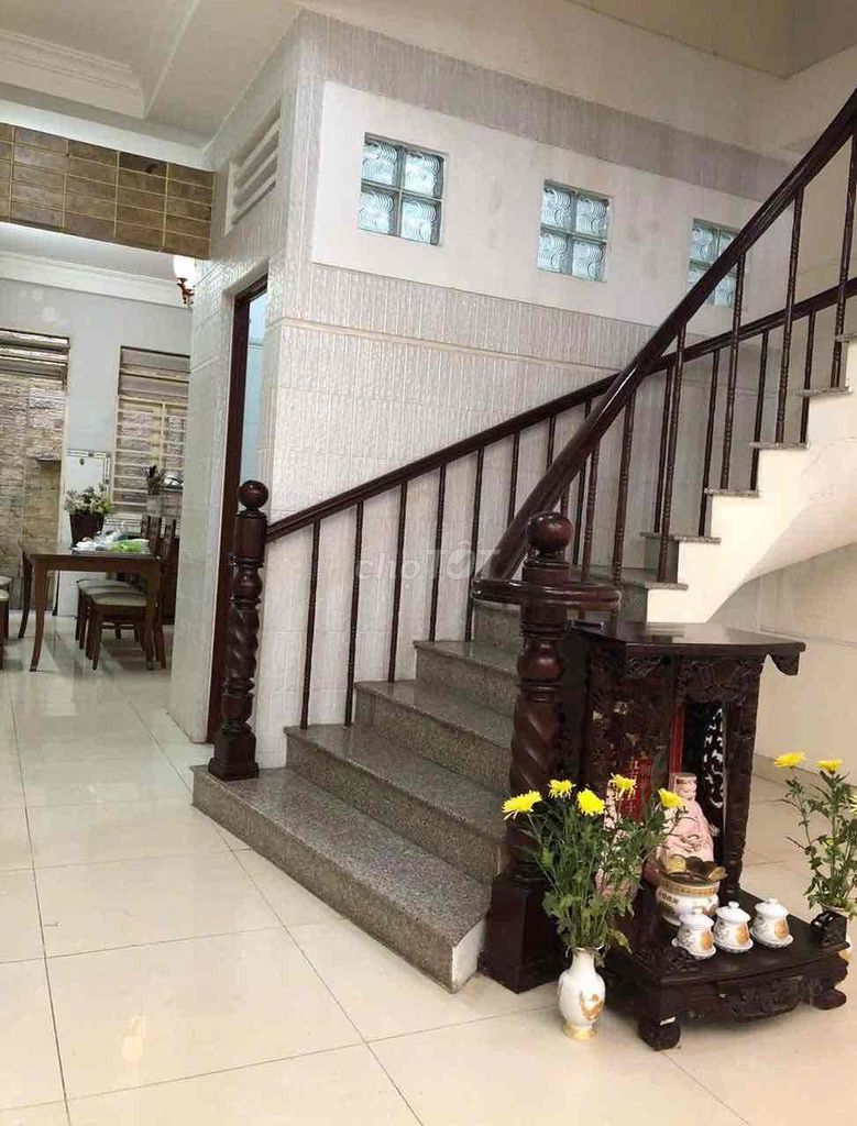 House 1 :1 .2 3 bedroom 4 x 18 meters Số 79 Tân Quy Front