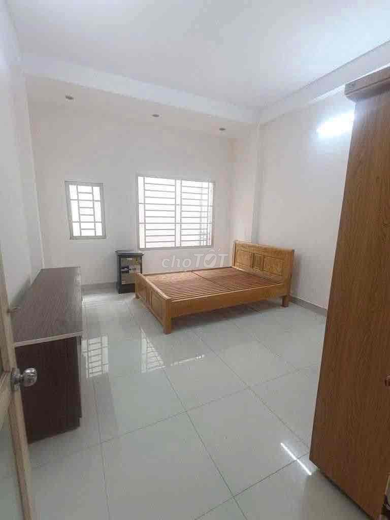 Three bedroom long-term union at 2 rooftop toilets at + vpty+ teaching