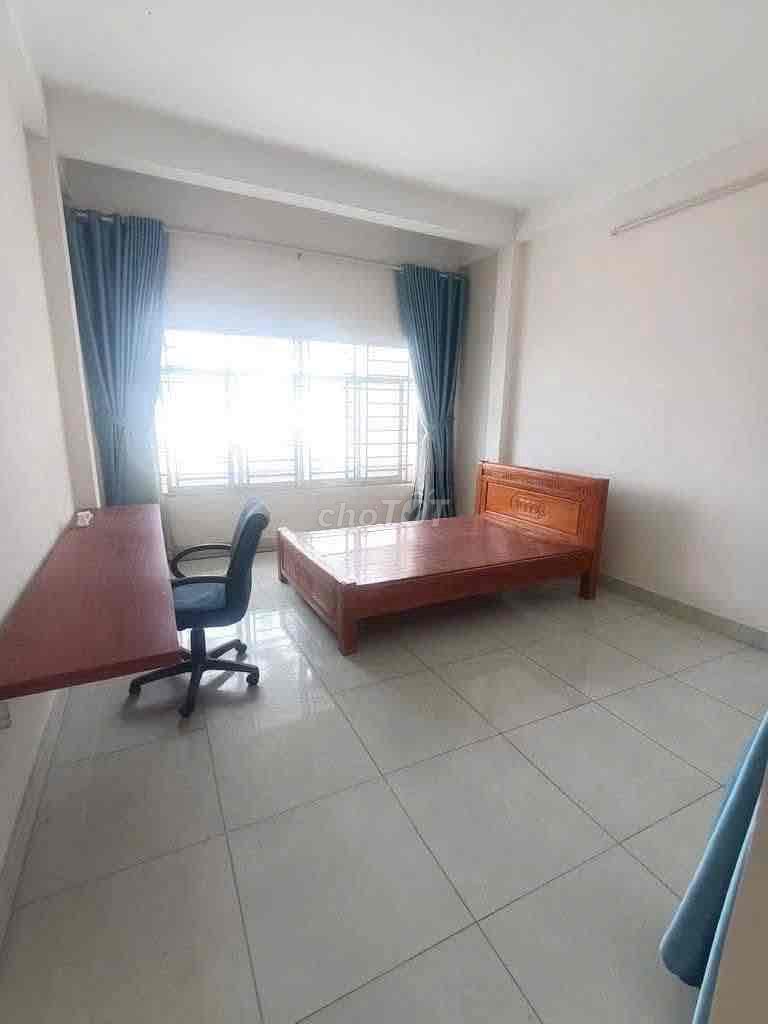 Three bedroom long-term union at 2 rooftop toilets at + vpty+ teaching