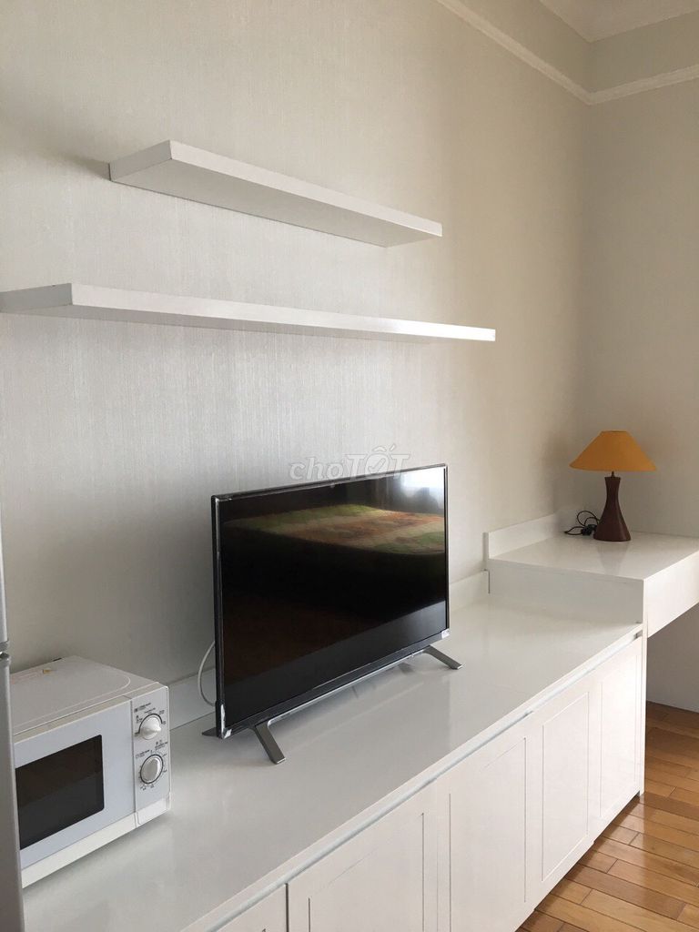 A beautiful cabinet bedroom.