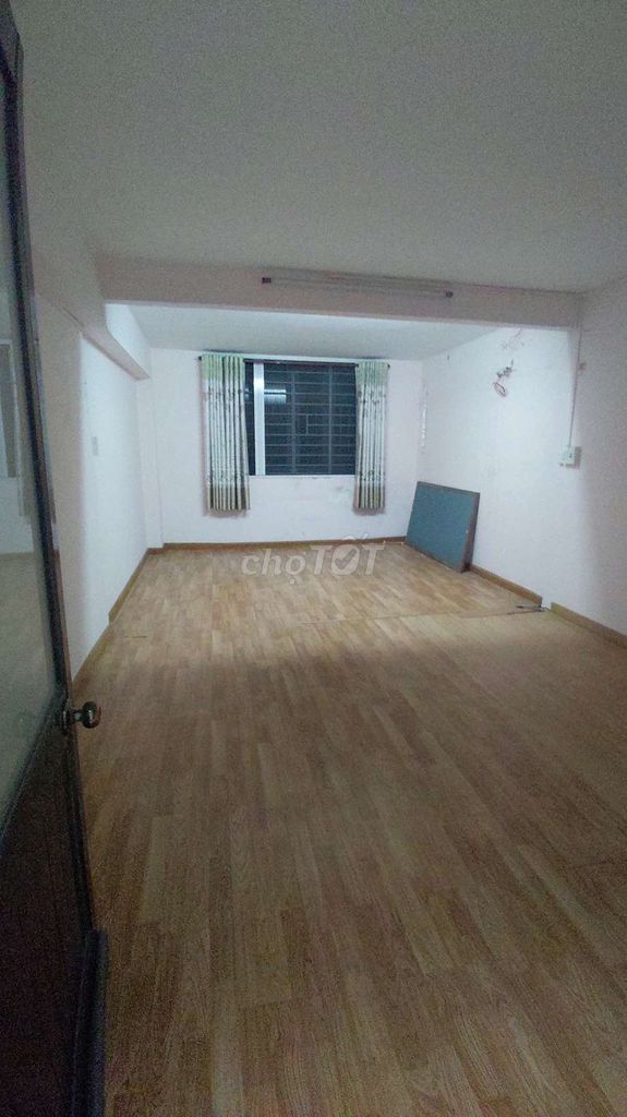 Rent Tây Thạnh floor ground floor 110 M.3 bedroom, murder scene