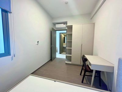Two bedrooms, two toilets. Two air conditioning and a washing- View pool.