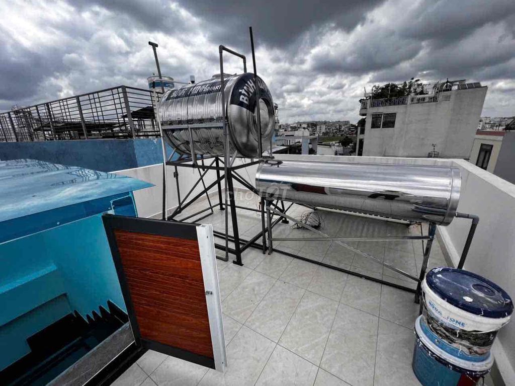The ground 2 floors 6 6 M has 3 bedrooms 3 toilets near the bridge crossing 5 Quang Trung-710