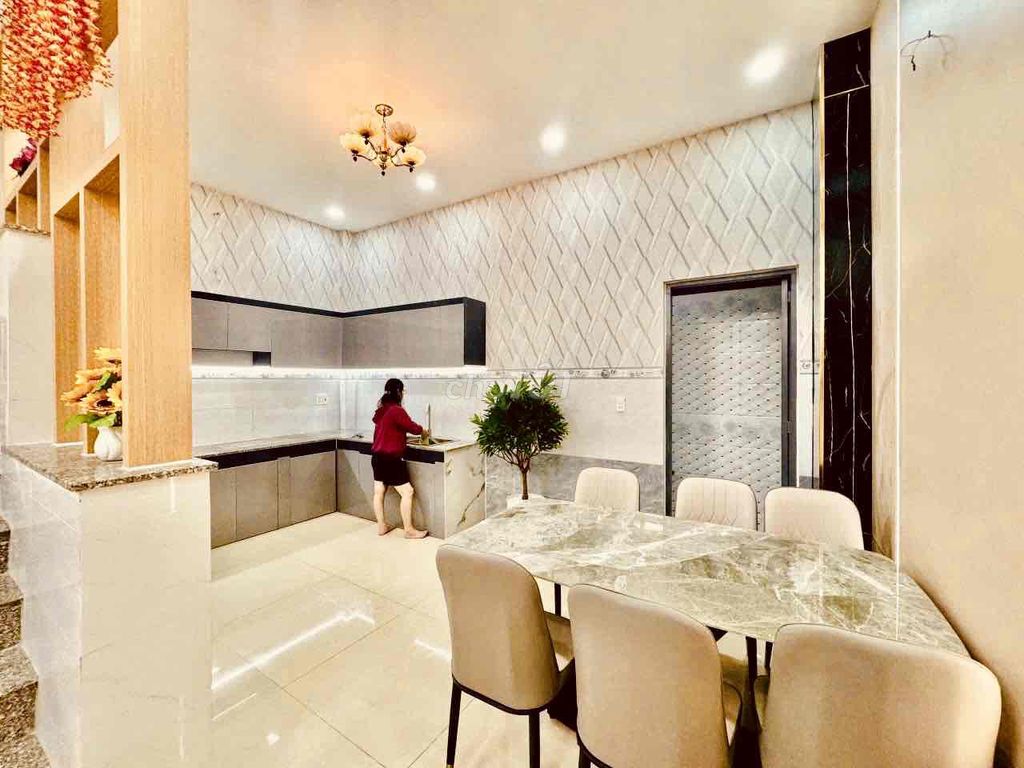 Rent a clean New House area 180 meters 1 .1 .2 4 floors of bedroom 4