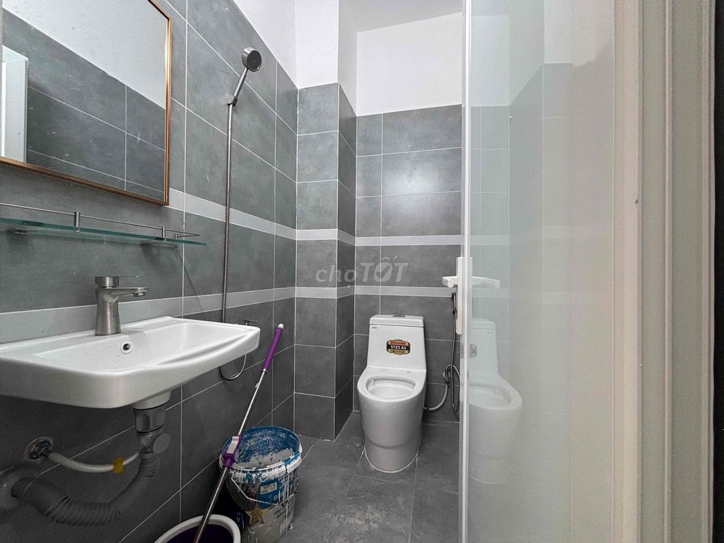 One bedroom plus one living room at the head of Tên Lửa - AK Mall Bình Tân. It's 5.3 million.