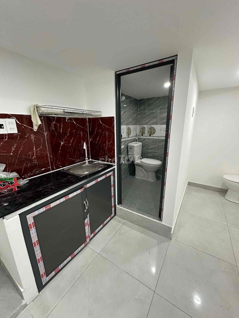 Opening new project 50 P elevators near the University of hutech, table pink, gtvt...