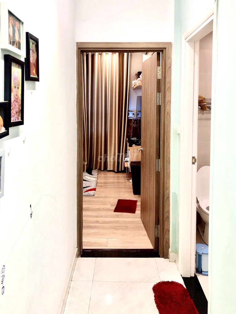 It's the owner of a quick M-One Gia Định high-level apartment-- 100 M2. (3 bedroom - 2 toilets)