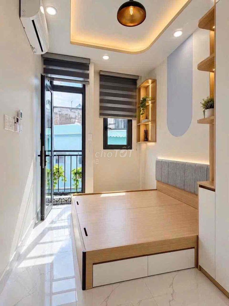 Two-story nice Nguyễn Lâm house. Only eight million.
