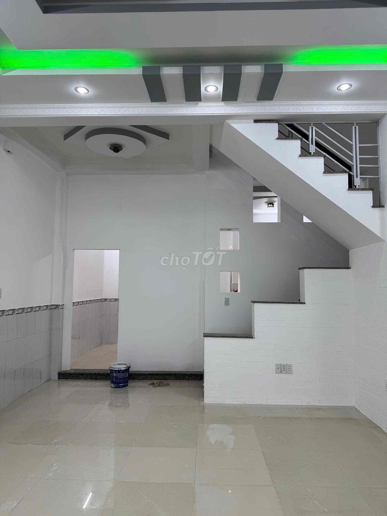Rent an alley house, turn to Nguyễn Văn Giáp District 2.