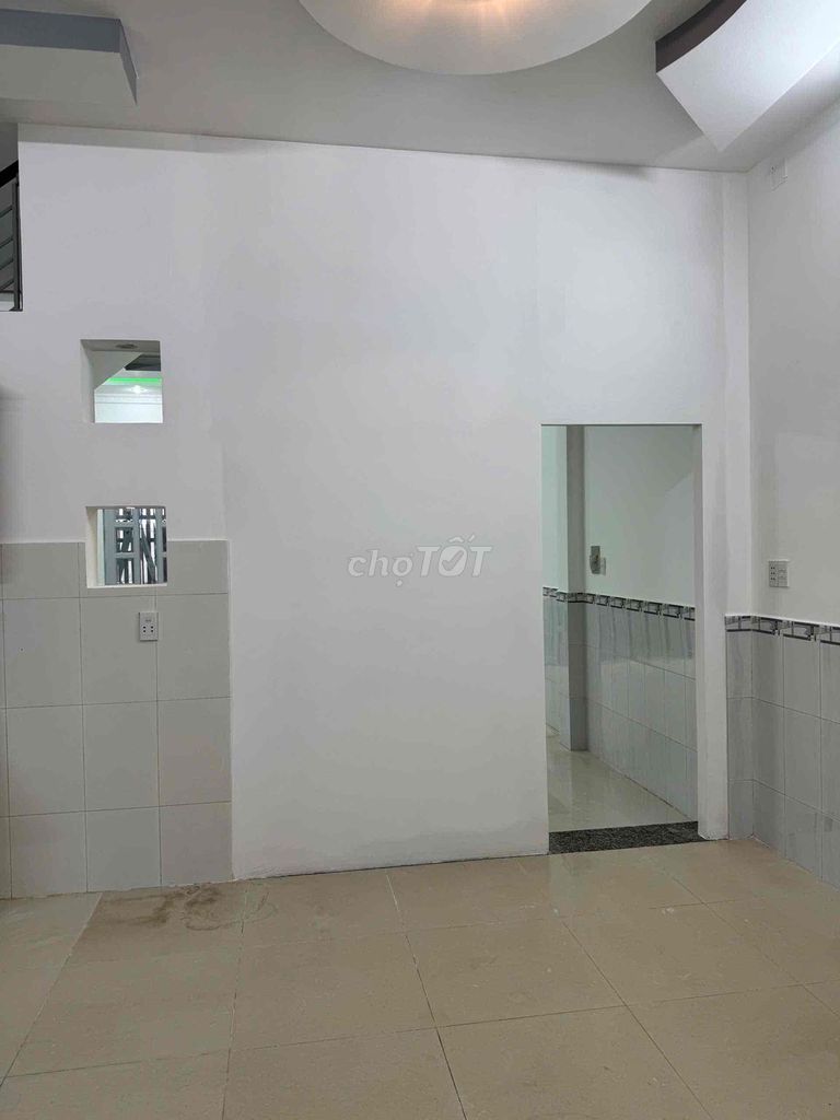 Rent an alley house, turn to Nguyễn Văn Giáp District 2.