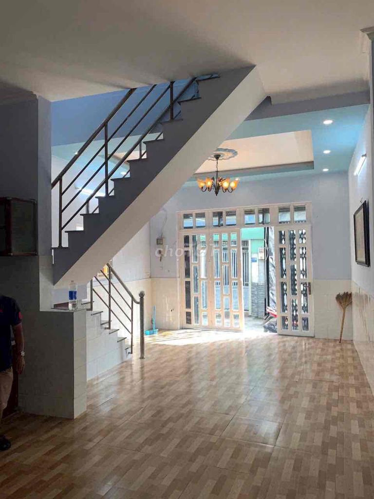 First floor mjt two bedroom 2 toilets in Kyoshi oline vp...