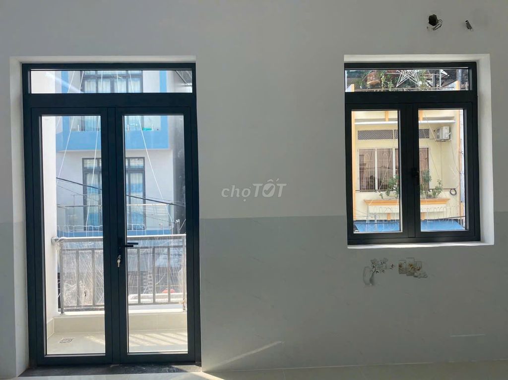 Rent a new house 100 percent of Tân Thới Nhất 1 alleyway.
