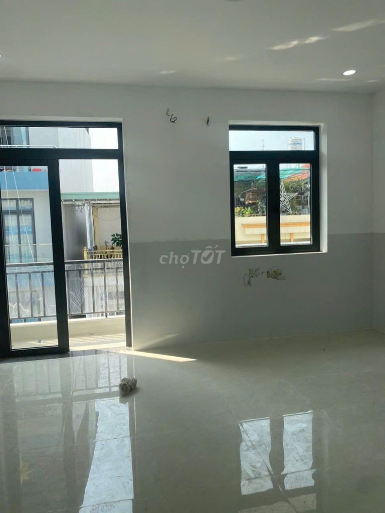 Rent a new house 100 percent of Tân Thới Nhất 1 alleyway.