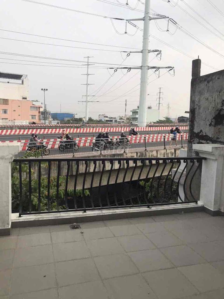4 x 14th floor floor 2 bedroom 2 with Phạm Văn Đồng dollar 13 Q.1-0