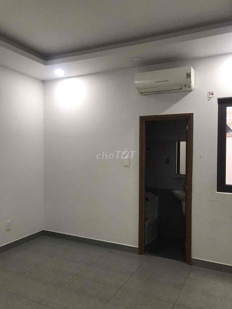 4 x 14th floor floor 2 bedroom 2 with Phạm Văn Đồng dollar 13 Q.1-0