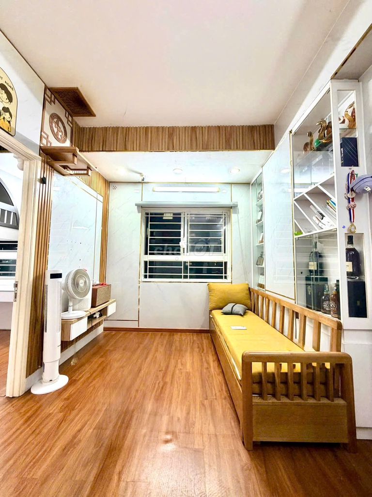 We'll rent out the 55m2, 2 bedrooms, 2 toilets, full furniture, 35 Jade Palace.