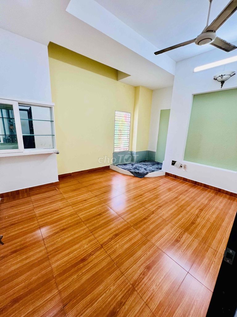 Two bedrooms 70m2 Full interior, 18 Gimal.