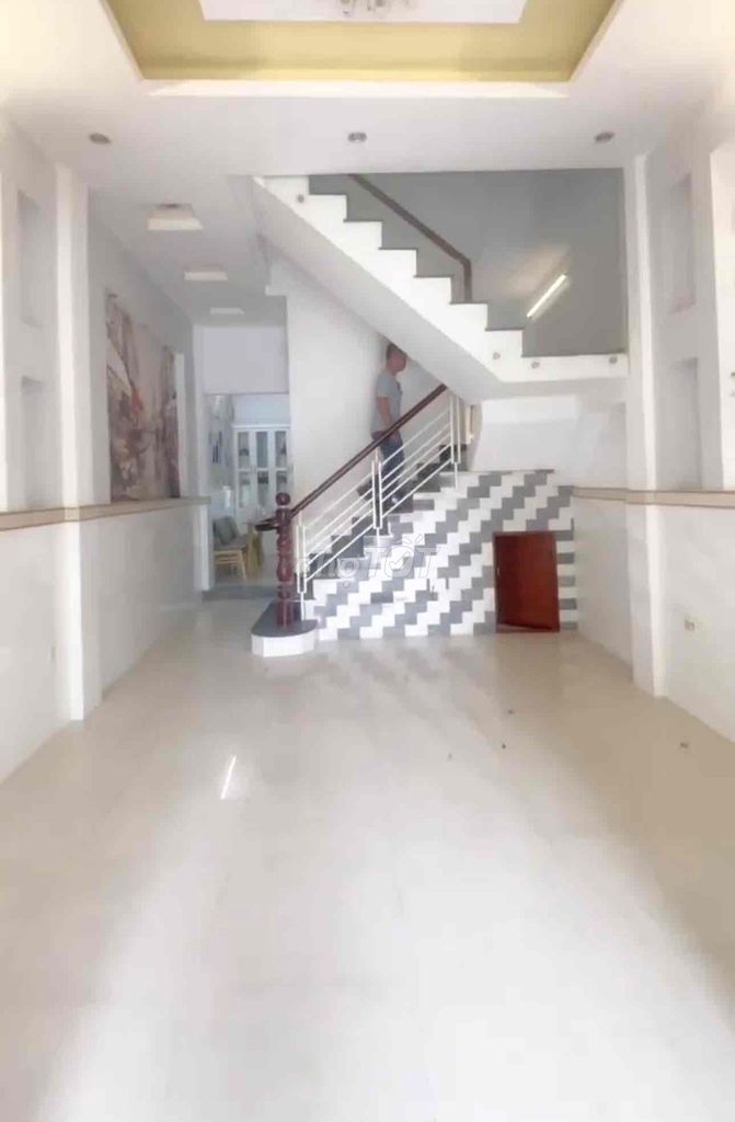 1.6 meters inside theSơn Kỳ_4 x13 m_cm board 4 bedroom_3 toilets_S.
