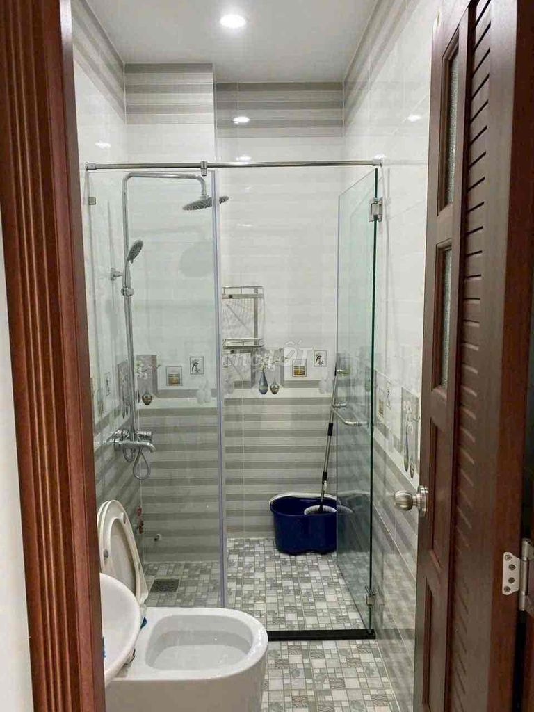 Need to rent a house 618/61 Quang Trung P. The Association's West