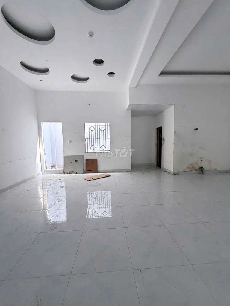 Home 1 Lê Lư 8 X20 M, 1 ground, 2 stories, well, 40 million