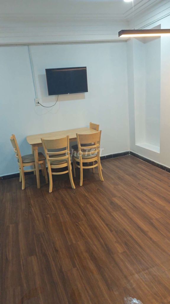 Rent room in the service room.