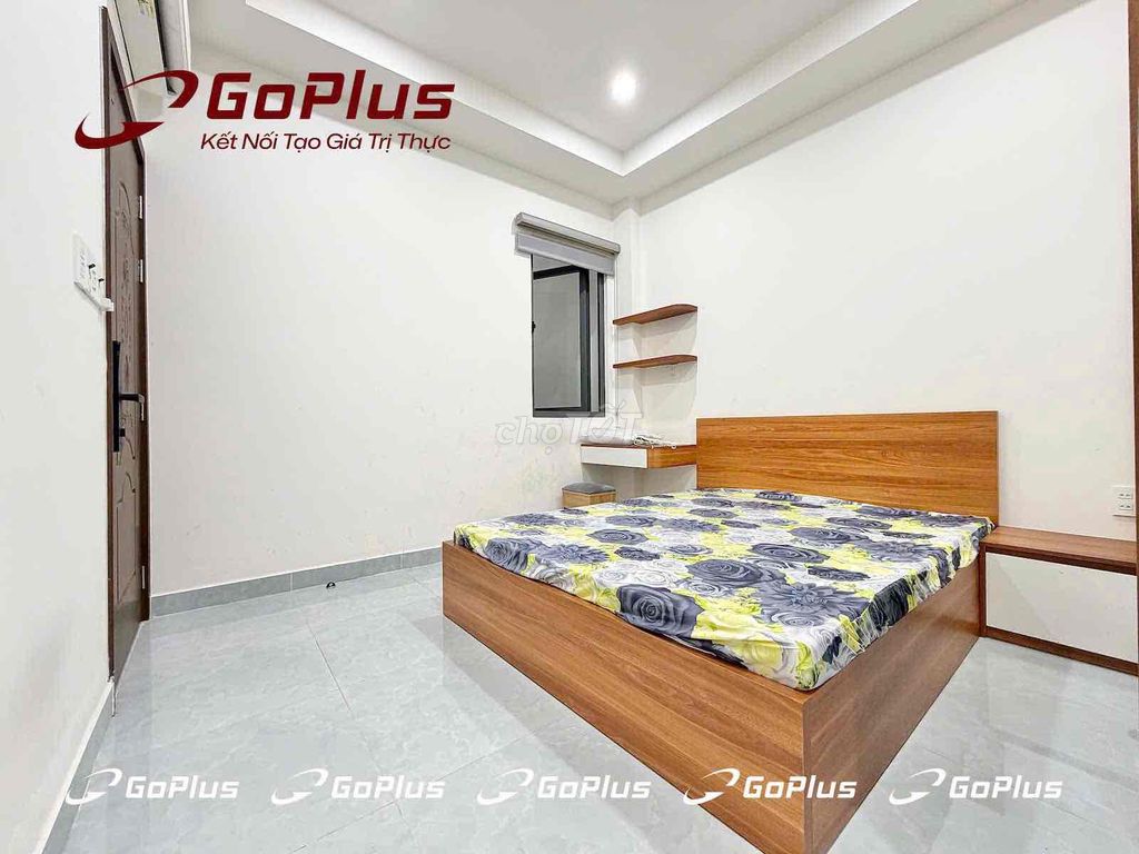 Full Seven Service House right in Phạm Văn Đồng
