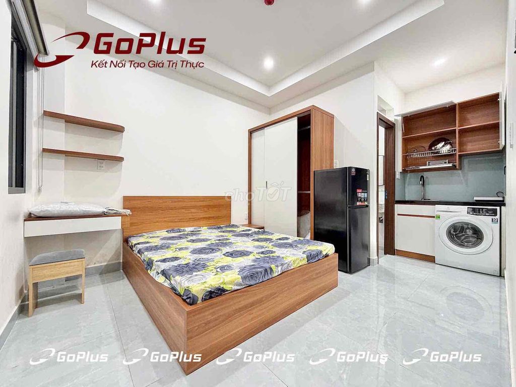 Full Seven Service House right in Phạm Văn Đồng