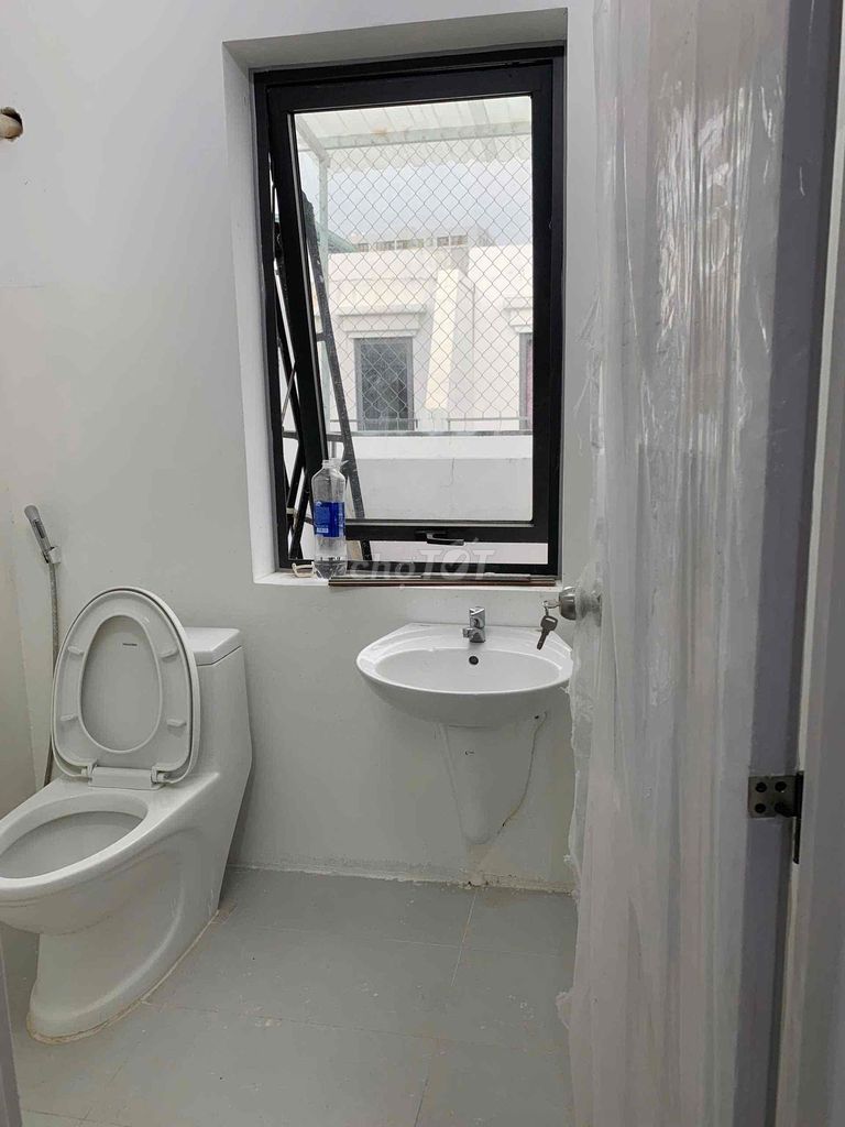 Renting apartment lakeview District 2.