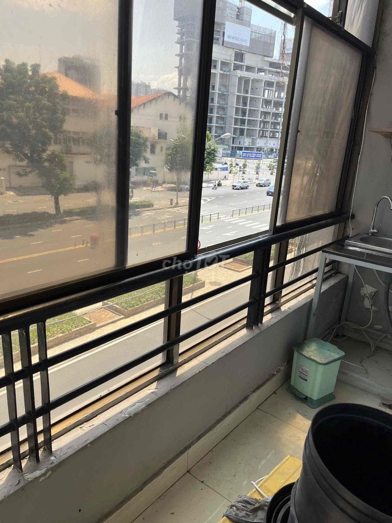 Rent a second-story apartment. Leung Road. Bến Thành. District 1