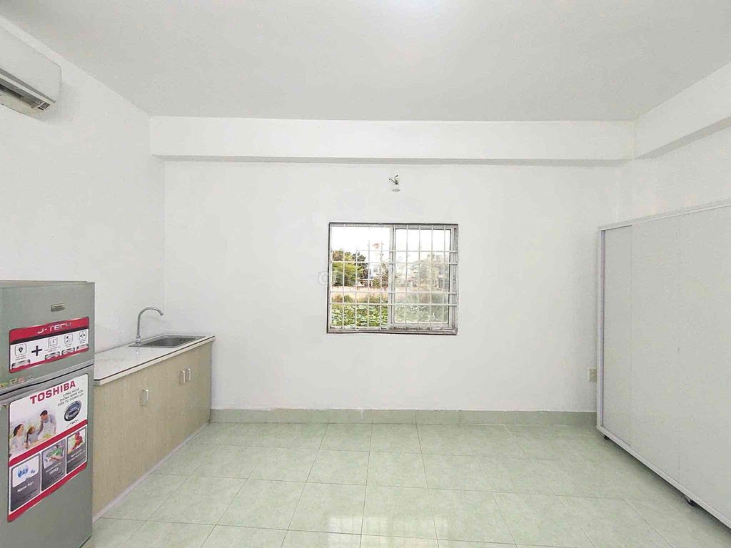 Stduio Services House. AKOQ0 - near ALS Bình Tân