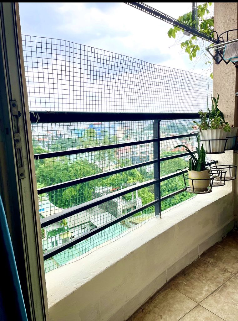Main root: Rent the apartment three bedrooms, full of furniture. Three air conditioning, two nn..