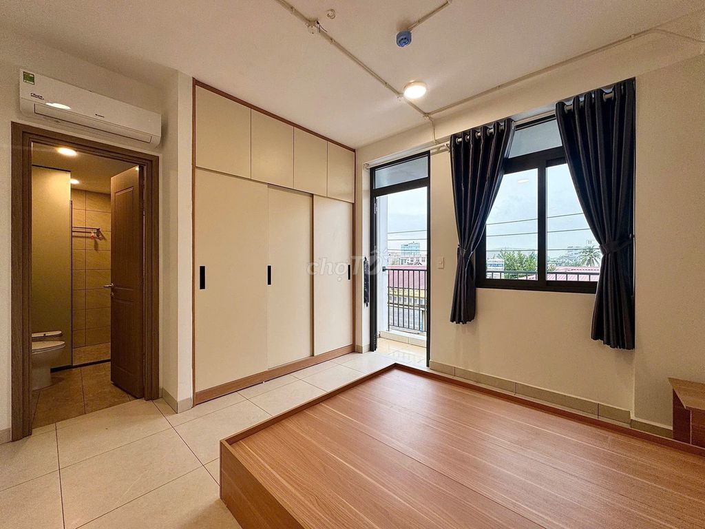 Rent apartment to the top-class kitchen, kitchen-scouting, furniture.