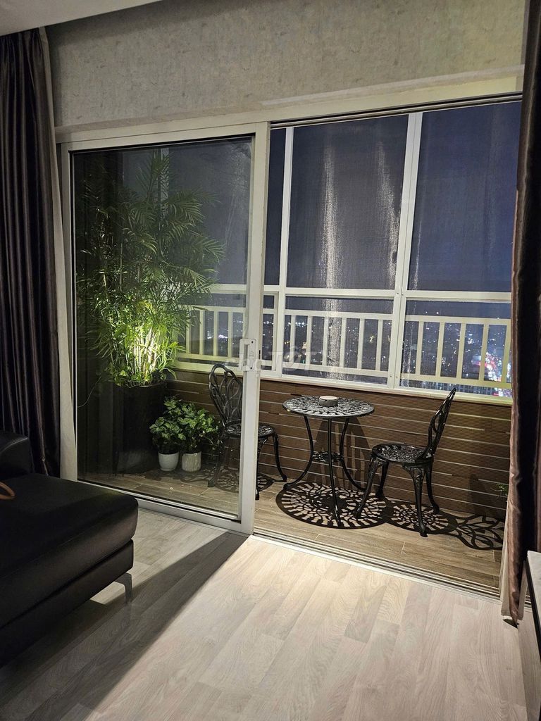 Rent Screc Tower.80 meters. Two high-rise bedrooms, 14 million a month.