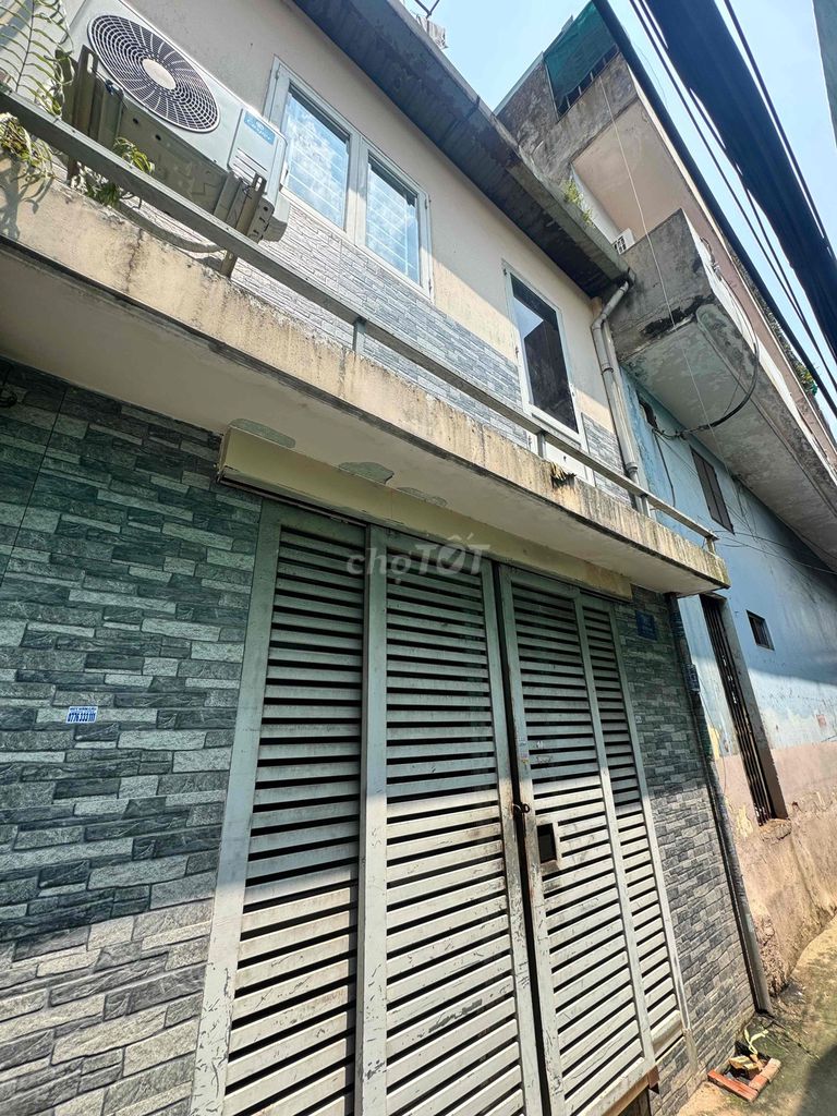 Two-metre alley rentals 10 meters from Tây Thạnh- Tân Phú g front.
