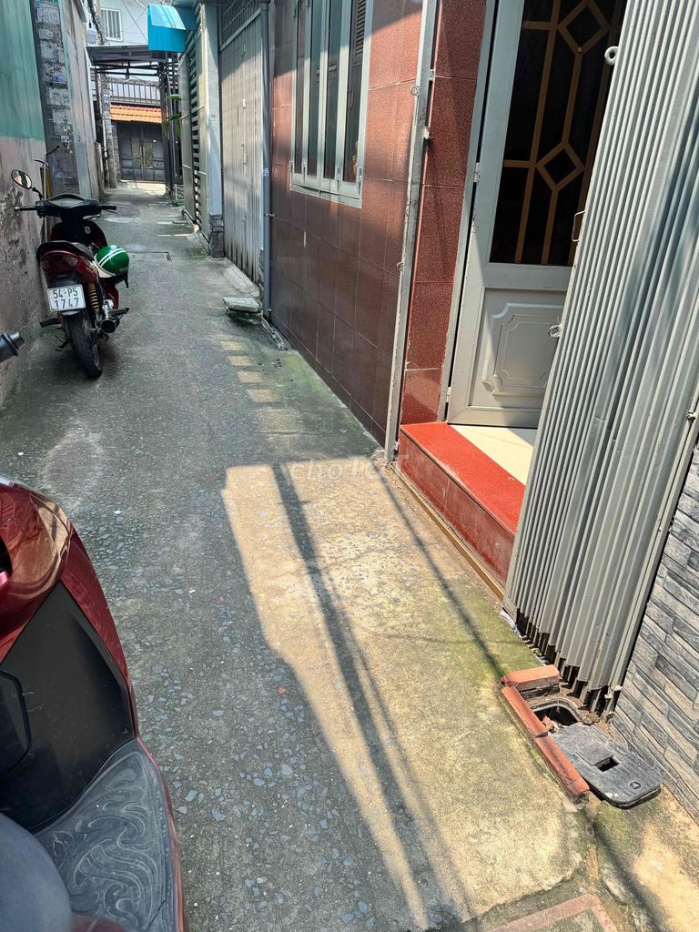 Two-metre alley rentals 10 meters from Tây Thạnh- Tân Phú g front.