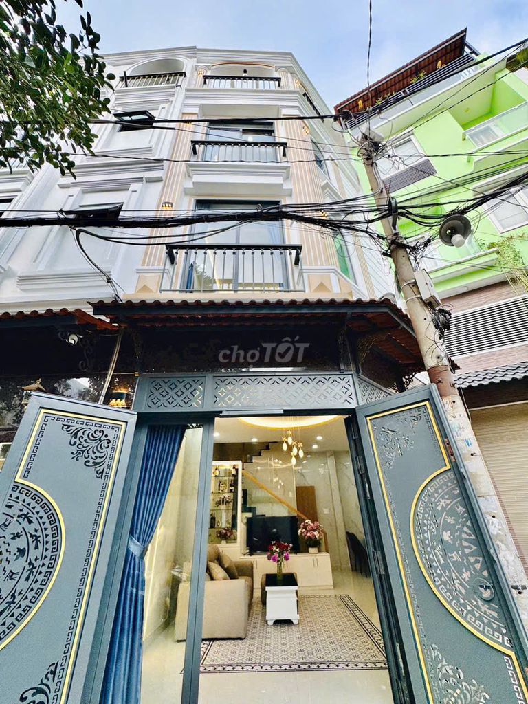 Let's rent out the Lê Quang Định. Redfern 7. Bình Thạnh. Car alley
